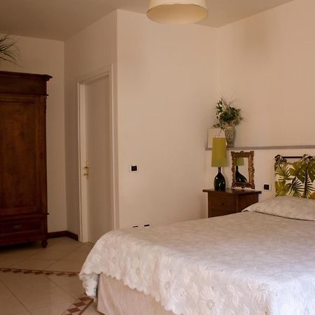 Residence Montefiore San Baronto Extérieur photo