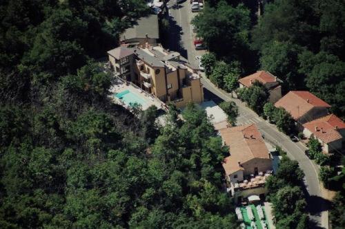 Residence Montefiore San Baronto Extérieur photo