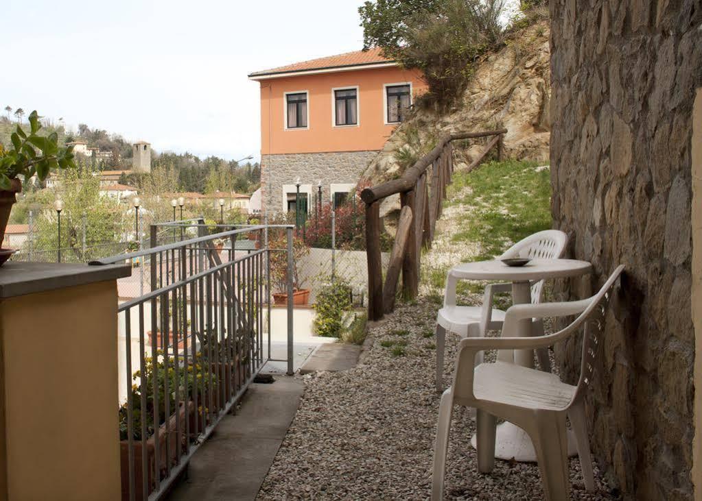 Residence Montefiore San Baronto Extérieur photo